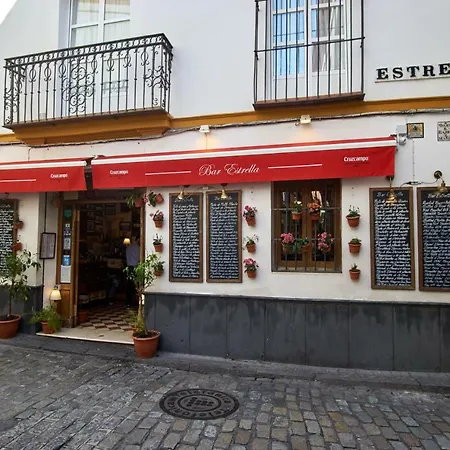 Pajaritos Palace By Valcambre Apartment Seville