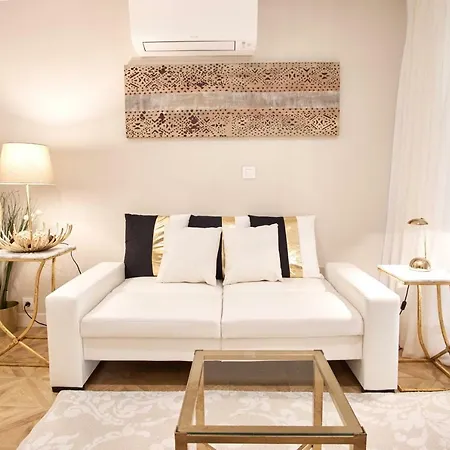 Apartment Pajaritos Palace By Valcambre Seville